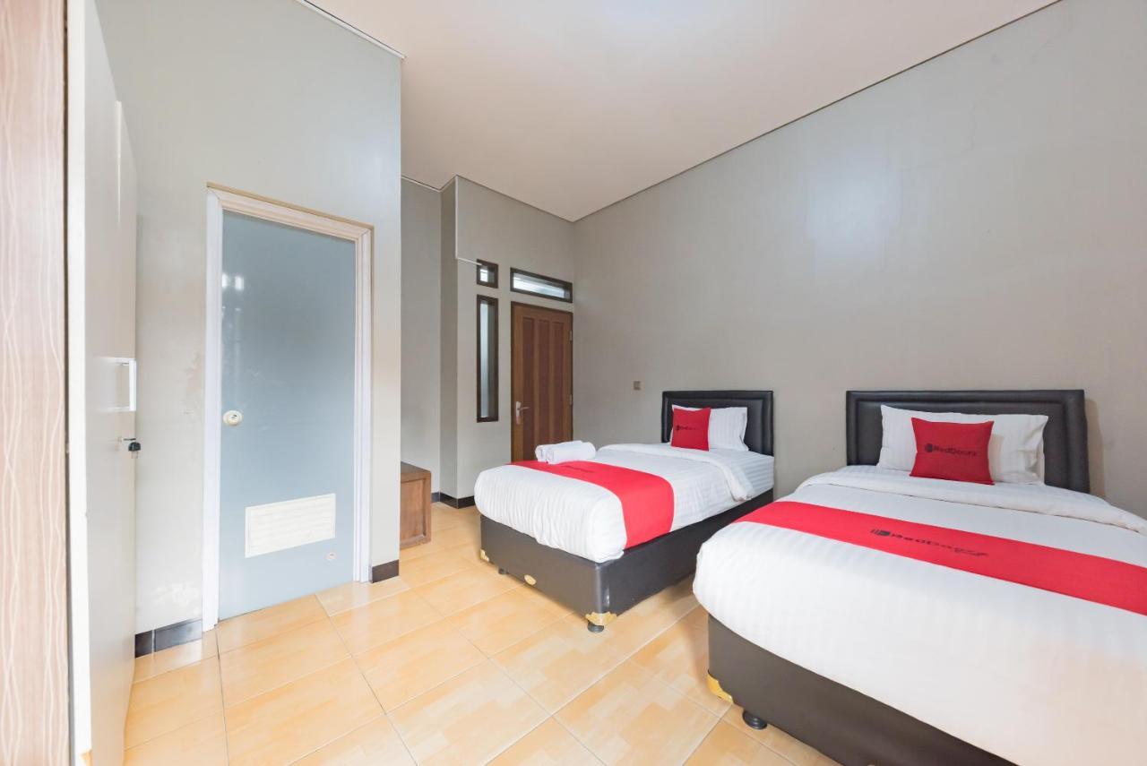 Hotel Reddoorz Syariah Near Politeknik Negeri Bandung Campus Cimahi Zewnętrze zdjęcie
