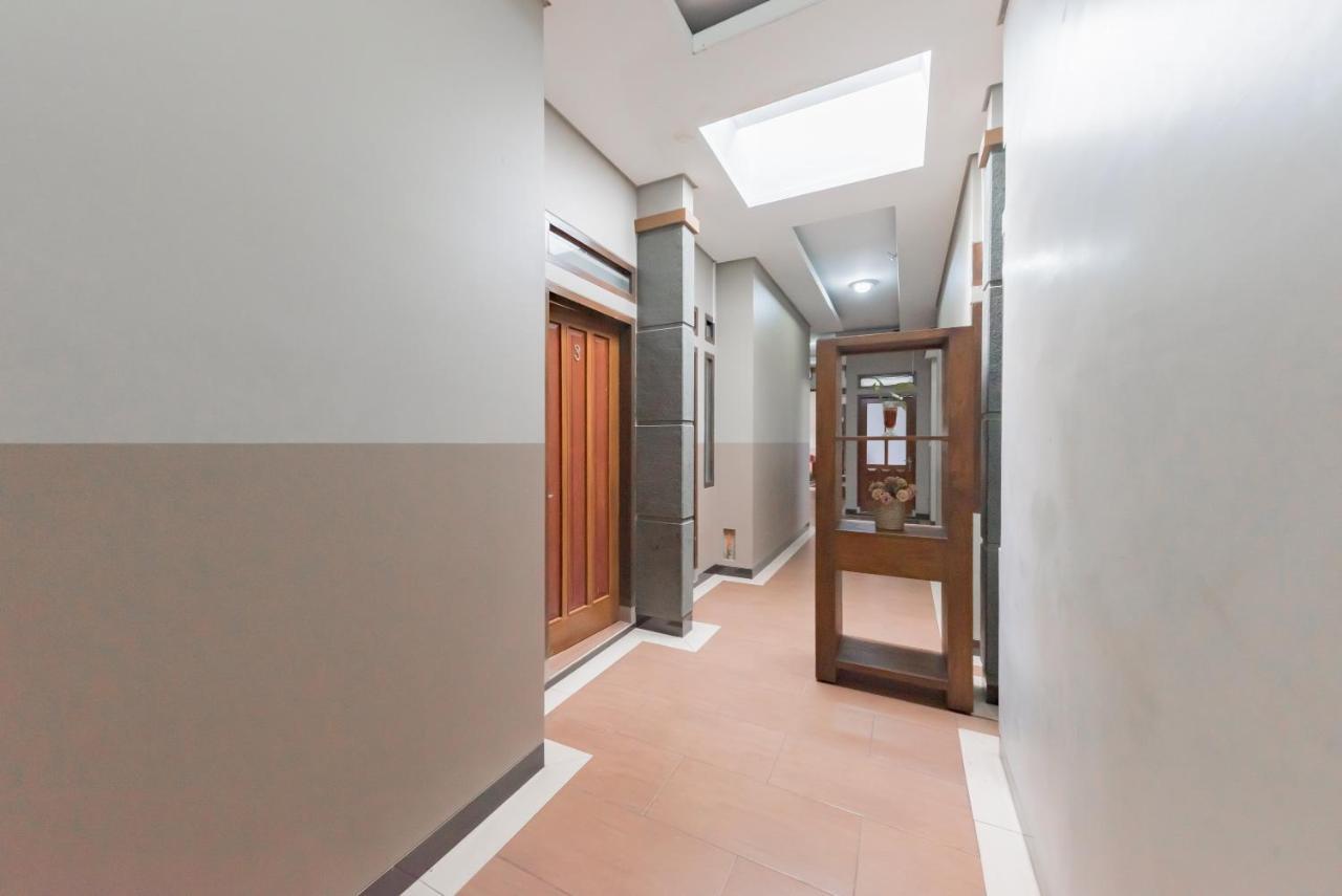Hotel Reddoorz Syariah Near Politeknik Negeri Bandung Campus Cimahi Zewnętrze zdjęcie